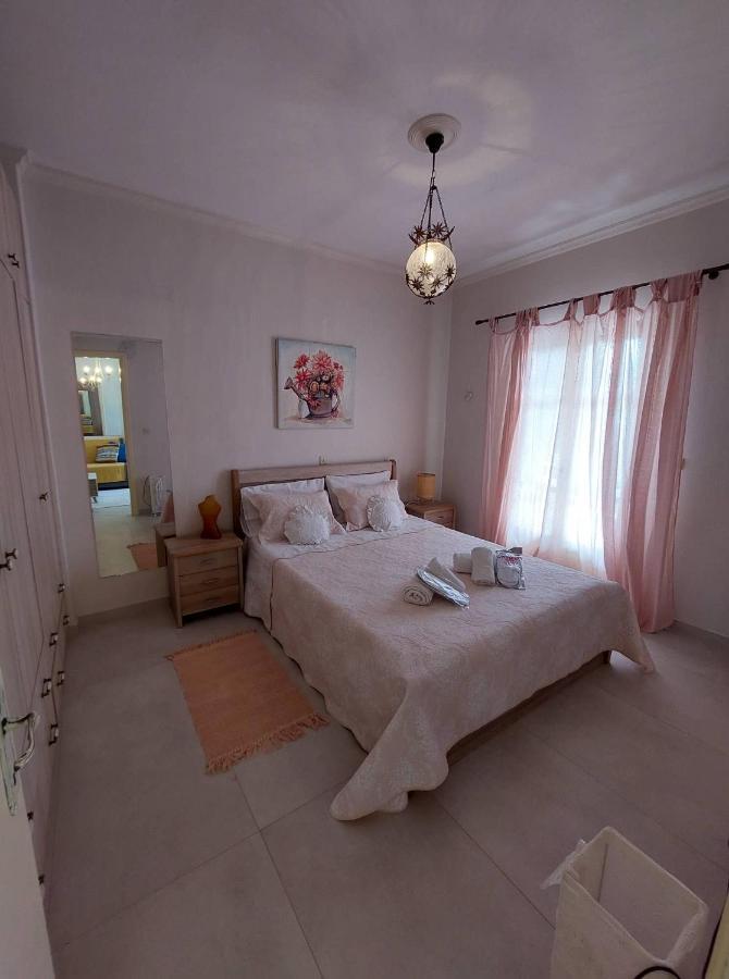 Anatoli Apartment ペラマ エクステリア 写真