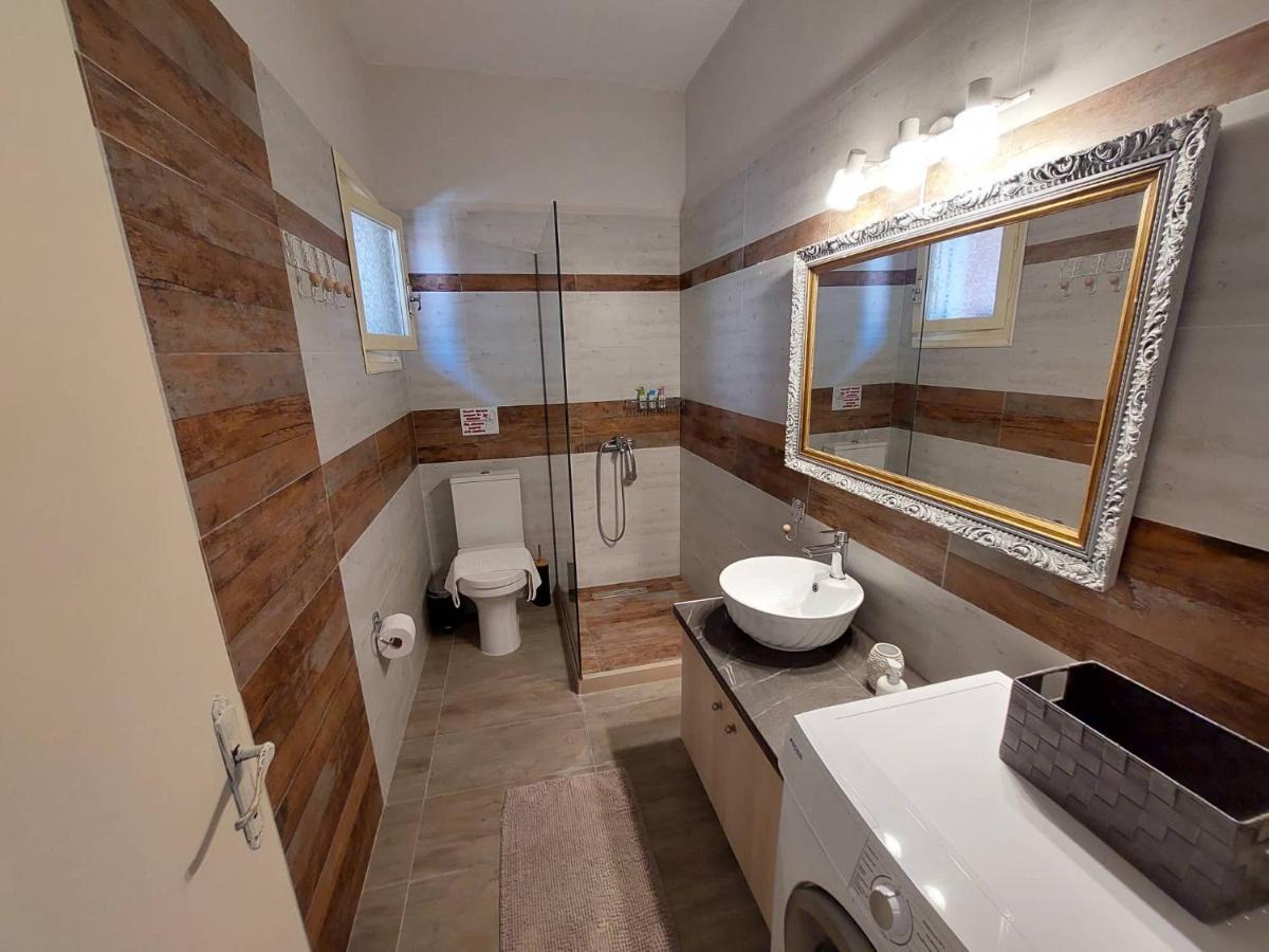 Anatoli Apartment ペラマ エクステリア 写真