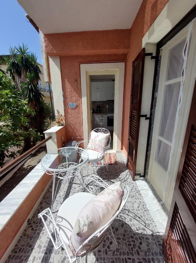 Anatoli Apartment ペラマ エクステリア 写真
